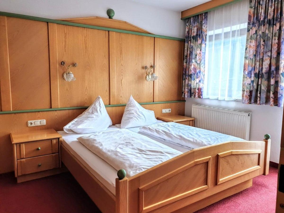 Alpen Appartements Laerchenhof แลร์มอส ภายนอก รูปภาพ