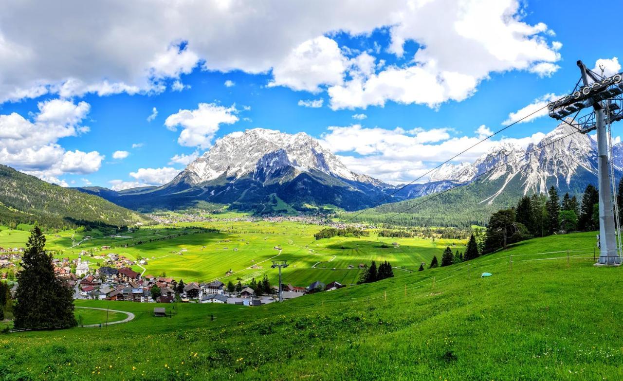 Alpen Appartements Laerchenhof แลร์มอส ภายนอก รูปภาพ