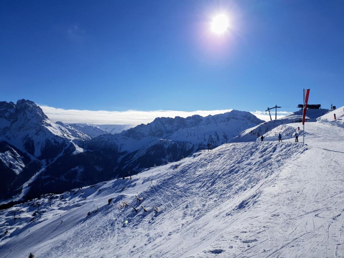 Alpen Appartements Laerchenhof แลร์มอส ภายนอก รูปภาพ