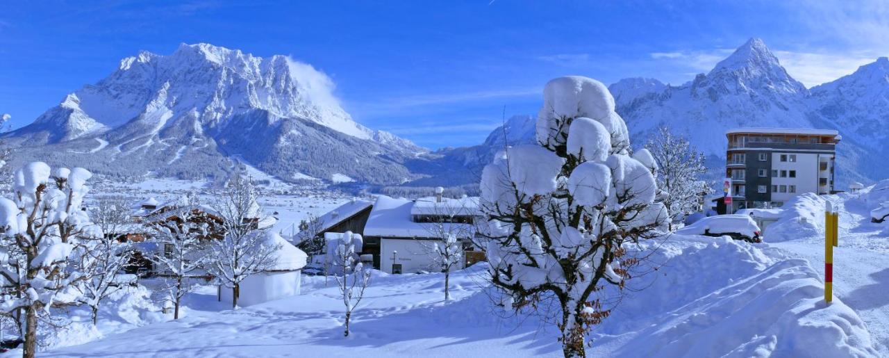Alpen Appartements Laerchenhof แลร์มอส ภายนอก รูปภาพ